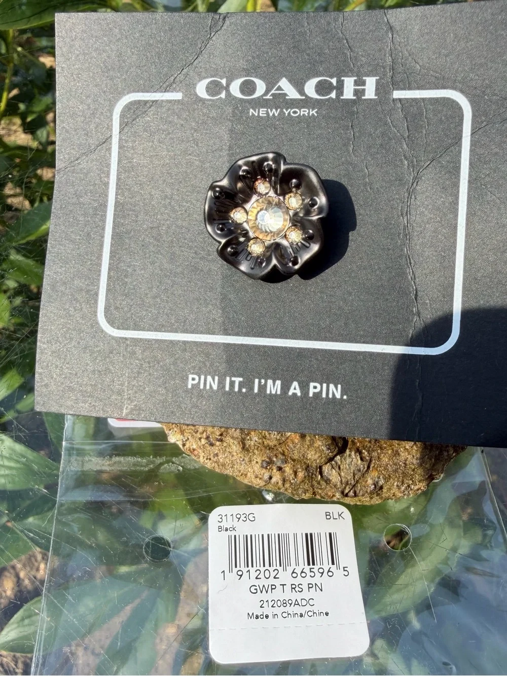NWT Coach Tea Rose Black Crystal Flower Pin Brooch 31193G